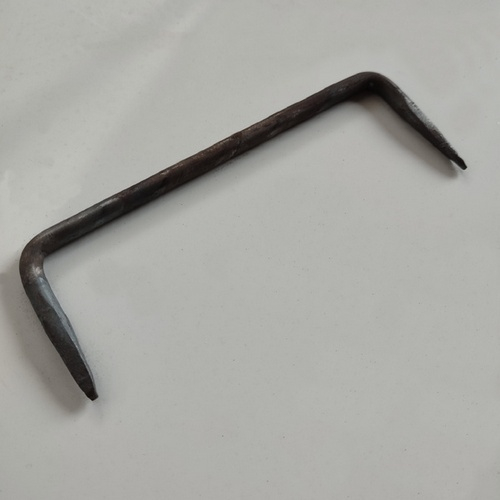 Скобы строительные