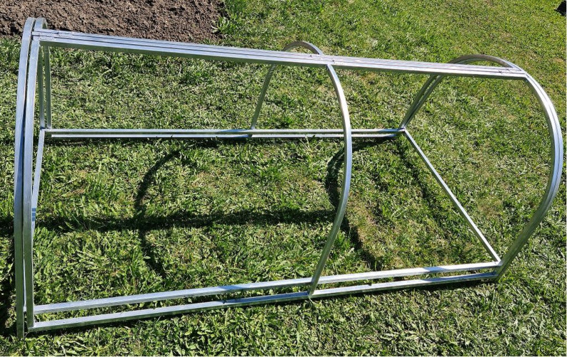 Парник мини-теплица "Бабочка" 2,04х1,0х0,85м оцинкованный с поликарбонатом Новаттро 4мм 0.75кг/м2