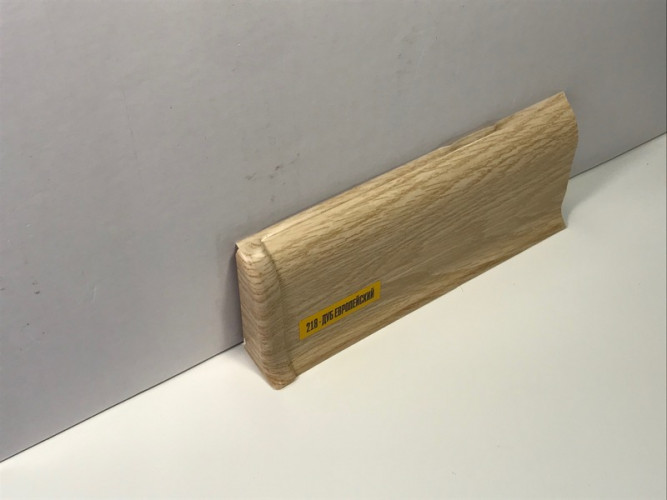 Плинтус Ideal Комфорт 55, 218 Дуб европейский, 2,2м с кабель-каналом