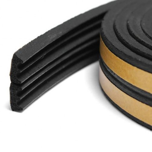 Уплотнитель самоклеящийся черный Sila Pro E480 9х4мм, 480м