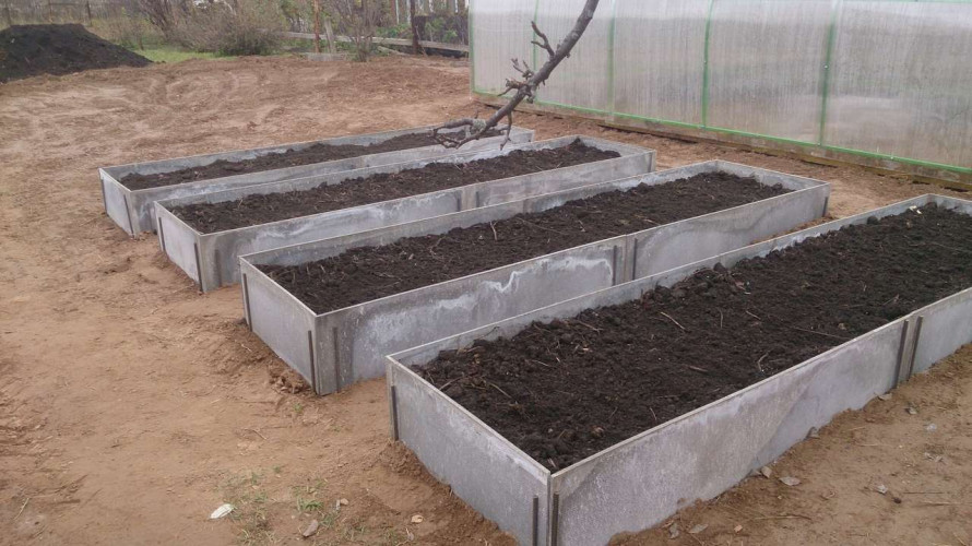 Плоский шифер для грядок 1500х300х10мм полоса непрессованная