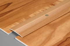 Порожек стыкоперекрывающий бук ПС-03 1350*37мм, ЛУКА