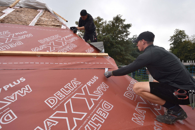 Мембрана энергосберегающая диффузионная DELTA-MAXX PLUS с самоклеящейся лентой 50х1.5 м, 190г/м2