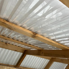 Профилированный поликарбонат трапеция 3000х1050х0,8мм (прозрачный) Юг-Ойл-Пласт