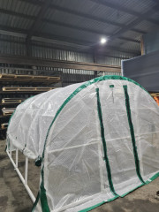 Чехол из армированной пленки на каркас теплицы Комфорт, с боковым открытием 2,1 х 3,0 х 4,0 м