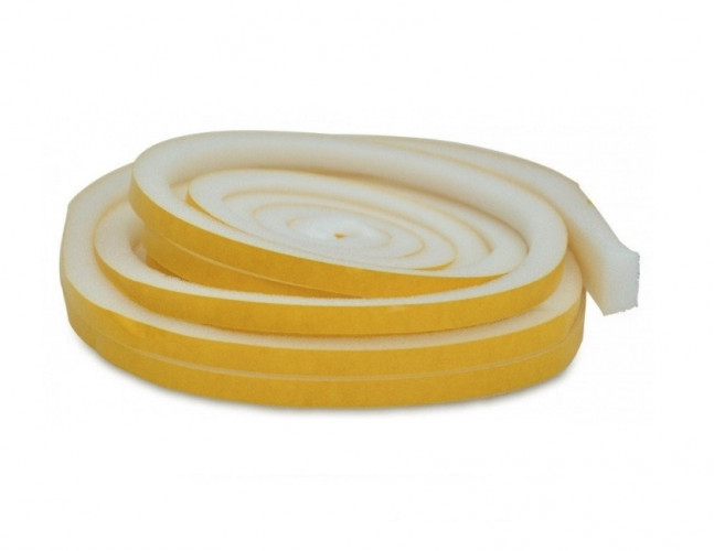 Уплотнитель поролоновый с клеевым слоем, 10ммх10ммх10м