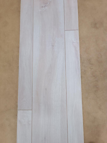 Ламинат Kronostar Salzburg V4 D4717 Дуб Линария с фаской, 10мм, 33 класс, 1.864м2/уп