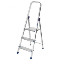 Стремянка алюминиевая 3-х ступенчатая 1,3м РемоКолор 63-0-003