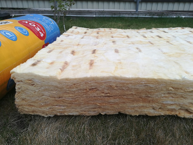 Утеплитель Ветонит (Isover) Теплая Крыша Стронг 19кг/м3 (100х1220х4100мм) 1шт. 5м2 (0,5м3)