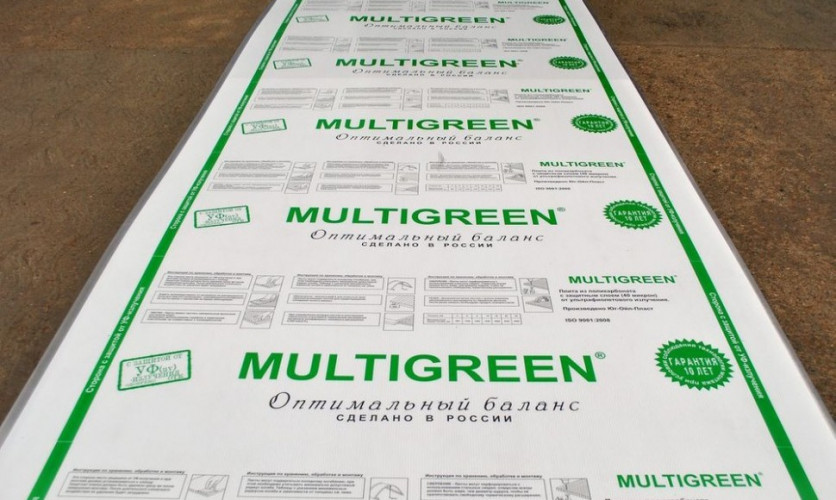 Сотовый поликарбонат 6мм Прозрачный 2,1х6м пленка с 1 стороны Мультигрин 0.70кг/м2