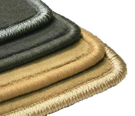 Оверлок ковролина нитью Frise с тесьмой