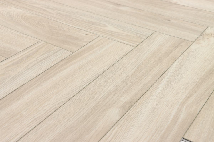 Кварц-винил SPC CronaFloor Herringbone 4V Дуб Ницца с фаской H002 (16шт/1.31м2)