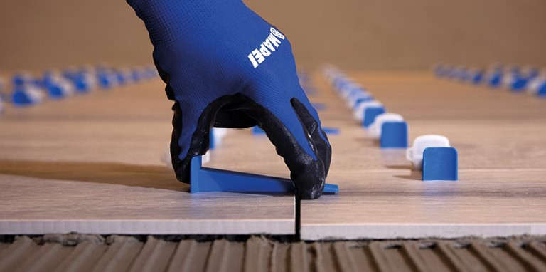 Зажим система выравнивания плитки 1мм MapeLevel EasyWDG Spacer M 250шт Mapei