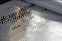 Пароизоляция Альфа БАРЬЕР 4.0 1,5х50м, 75м2 армированная фольгированная пленка Технониколь