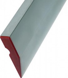 Правило алюминиевое профиль-трапеция с ребром жесткости 2м