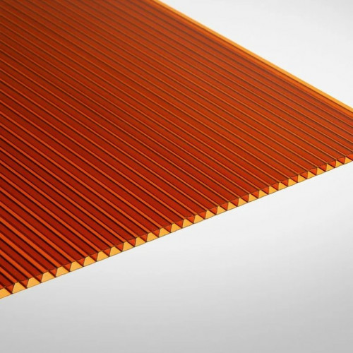 Сотовый поликарбонат 10мм Янтарный 2,1х6м Практичный Полигаль 1,45кг/м2