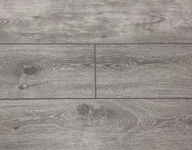 Ламинат Woodstyle Breeze Дуб Нортер серый с фаской, 8мм, 33 класс, 2.155м2/уп