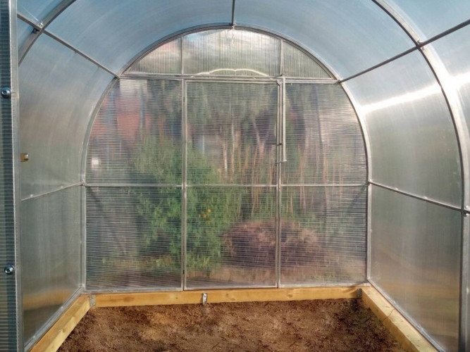 Теплица каркас "Алексеевна-Усиленная" 2,5х8х2,3м (ШхДхВ) оцинкованная 30х30, 30х15 без окраски