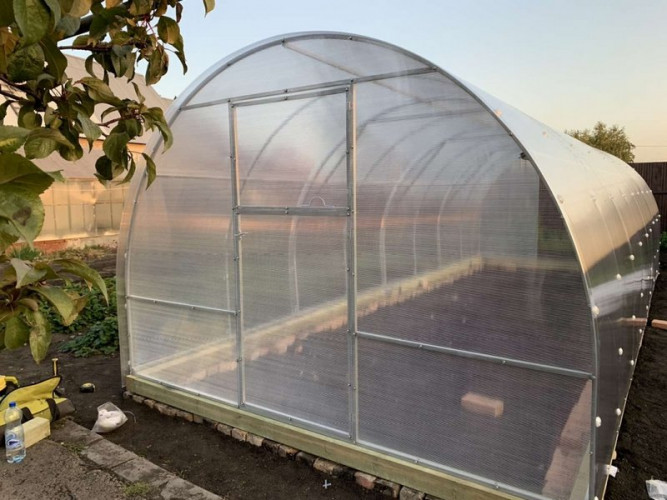 Теплица каркас "Новая-Цинк" 3х10х2,1 м (ШхДхВ) оцинкованная 20х20мм, без окраски