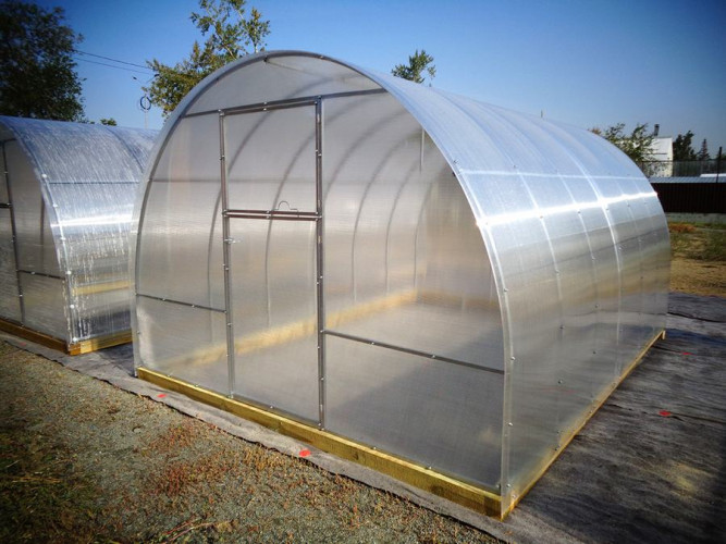 Теплица каркас "Новая-Цинк-Шаг 0,65" 3х6х2,1 м (ШхДхВ) оцинкованная 20х20мм, без окраски