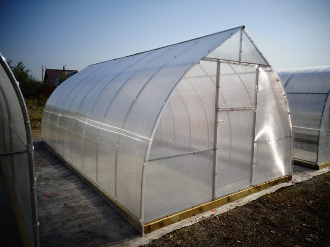 Теплица каркас "Капелюха" 3х6х2,3 м (ШхДхВ) труба оцинкованная 20х20 мм, без окраски