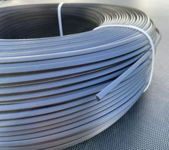 Пруток сварочный 5х3мм черный VikuLen полиэтилен ПНД треугольный 1шт/5кг